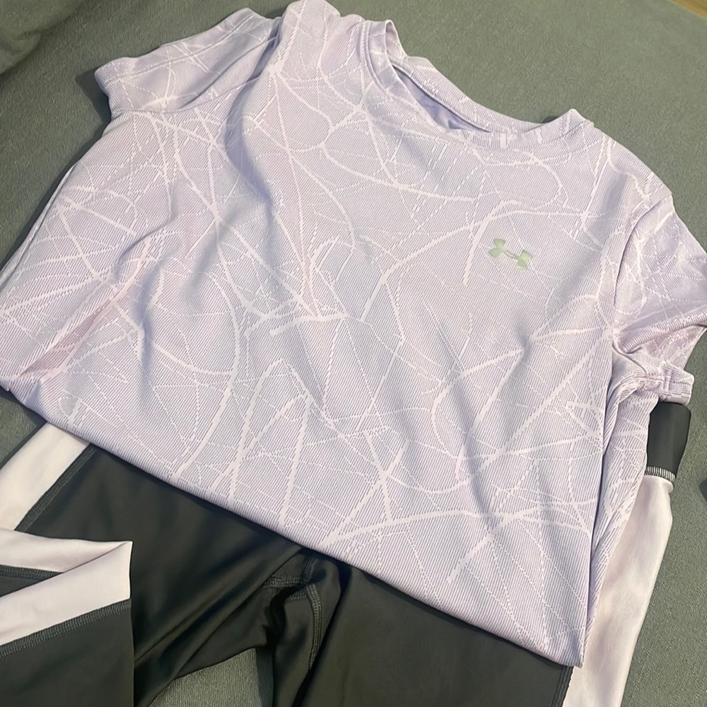 Athletic wear. Under Armor, size large. Lavender in coke.